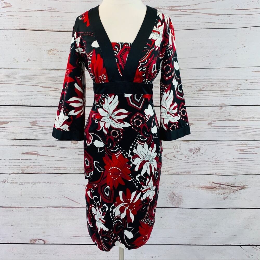 Ann Taylor Kimono style red black floral